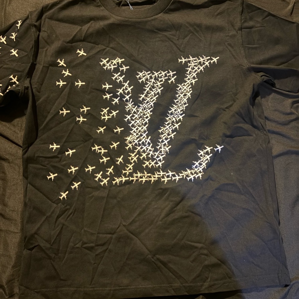 Louis Vuitton S/S21 airplanes tshirt